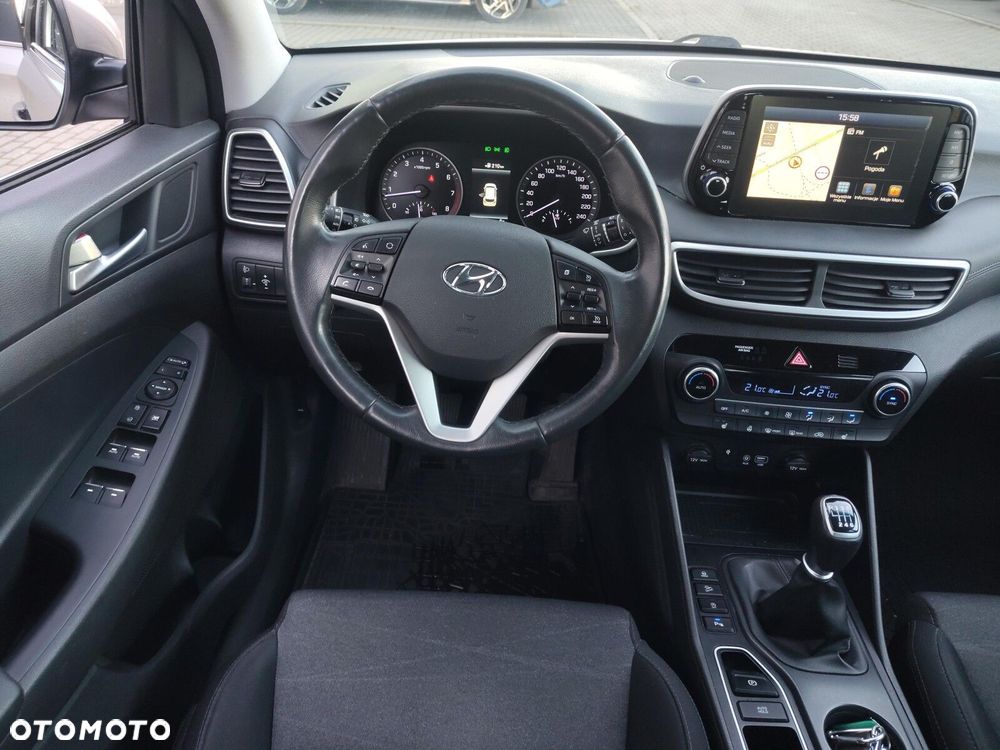 Hyundai Tucson 1.6 GDI BlueDrive Style 2WD - 12