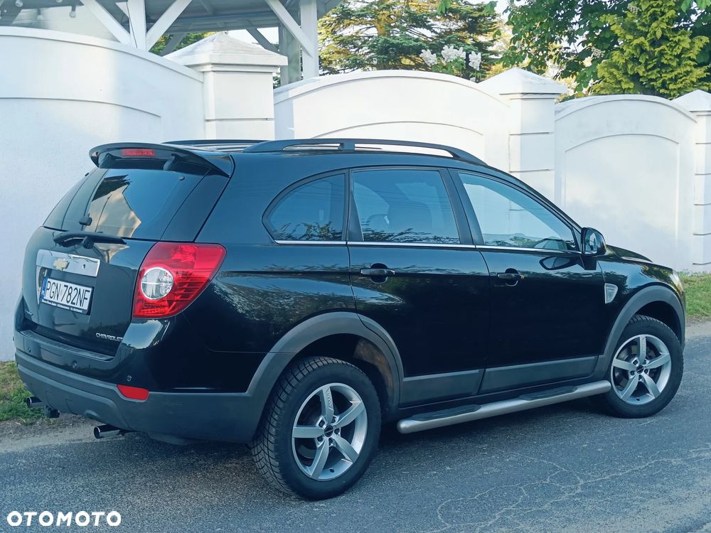 Chevrolet Captiva 2.4 4WD 7 Sitzer LT - 5