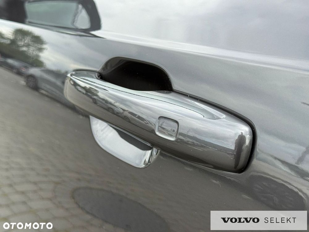 Volvo XC 90 - 33