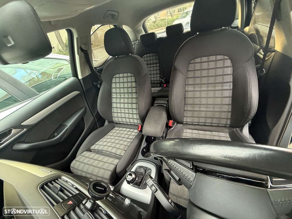 Audi Q3 2.0 TDI S tronic - 8