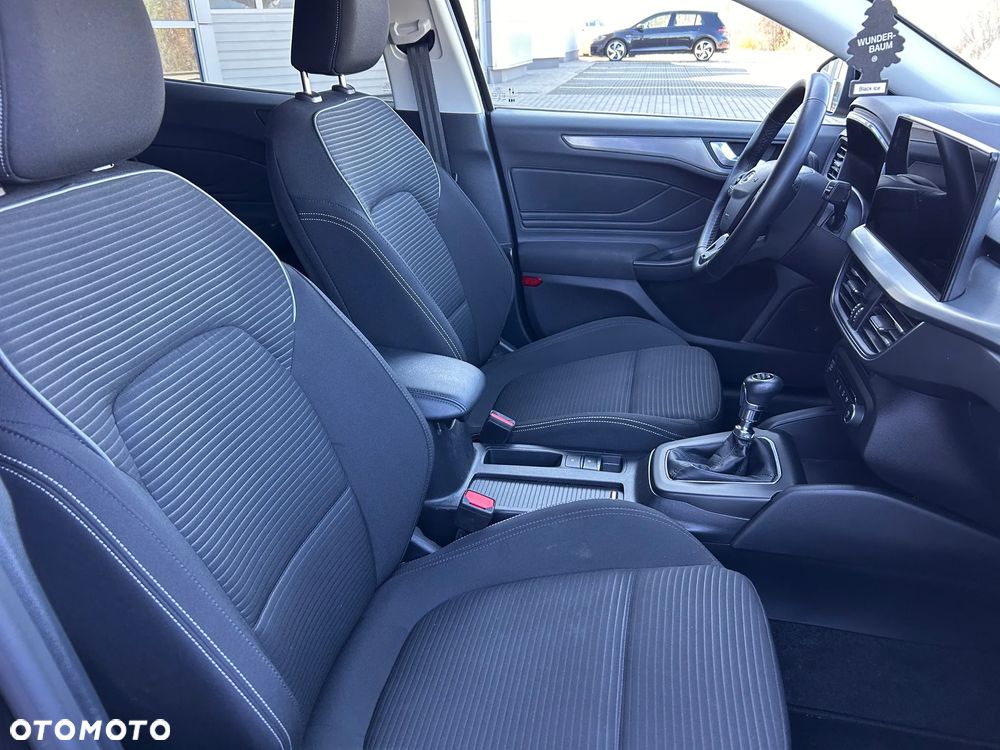 Ford Focus 1.0 EcoBoost Titanium - 7