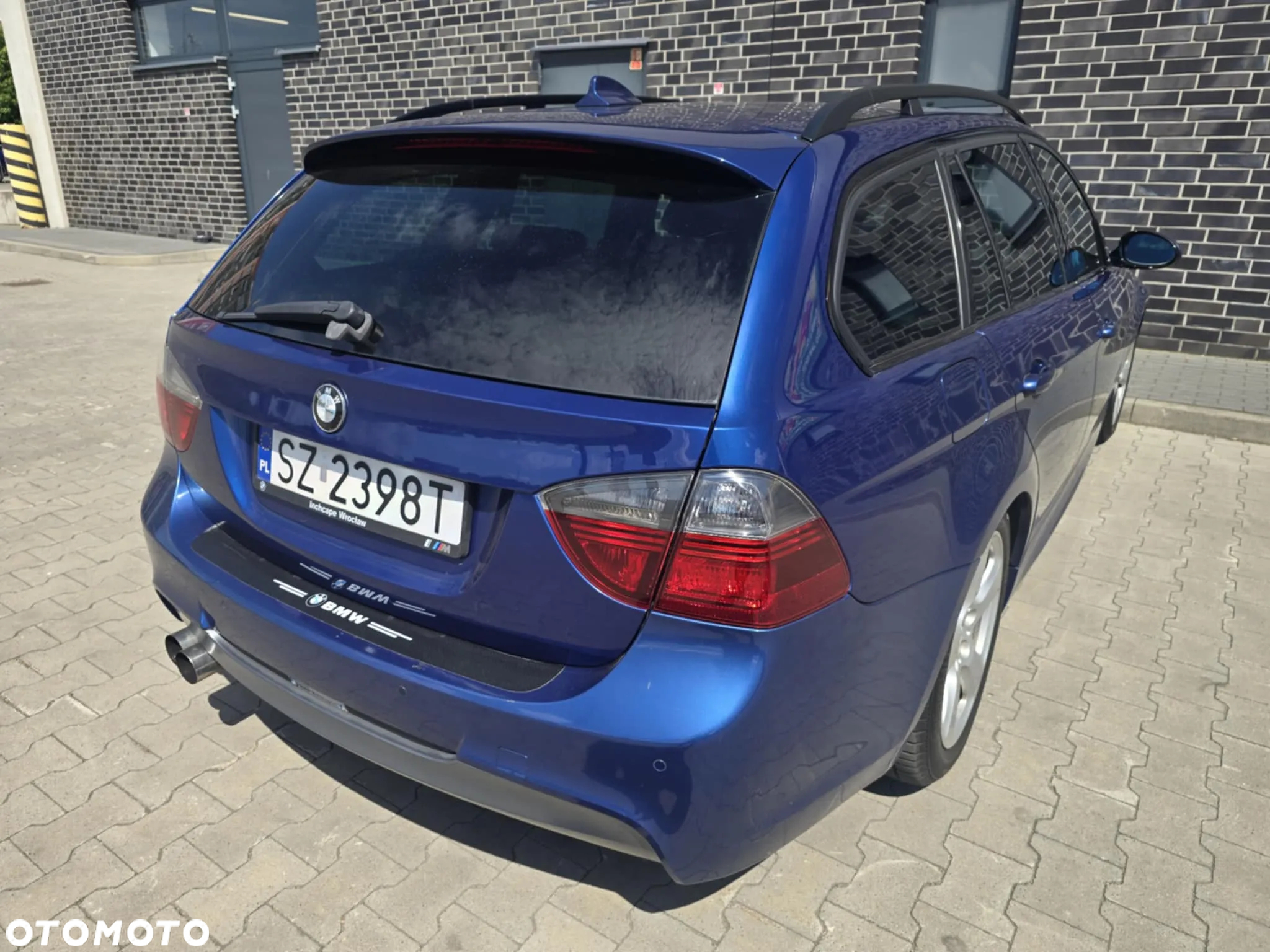 BMW Seria 3 330i Touring - 15