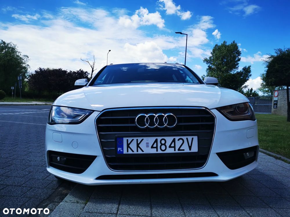 Audi A4 Avant 2.0 TDI DPF clean diesel Attraction - 4