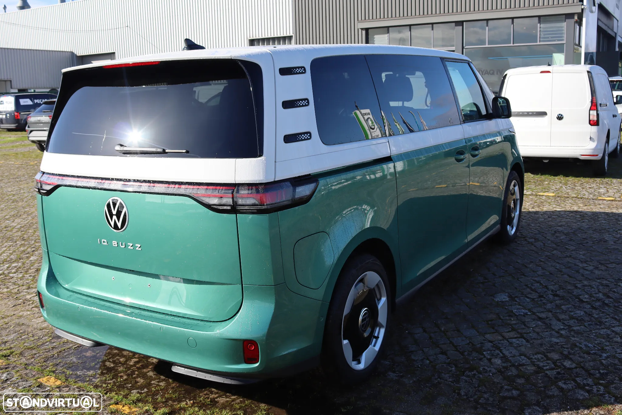 VW ID.Buzz 91 kWh Pro - 6