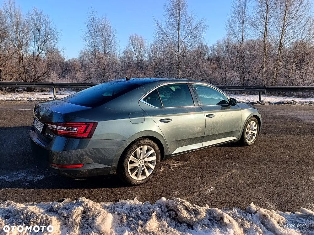 Skoda Superb 2.0 TDI Style DSG7 - 11