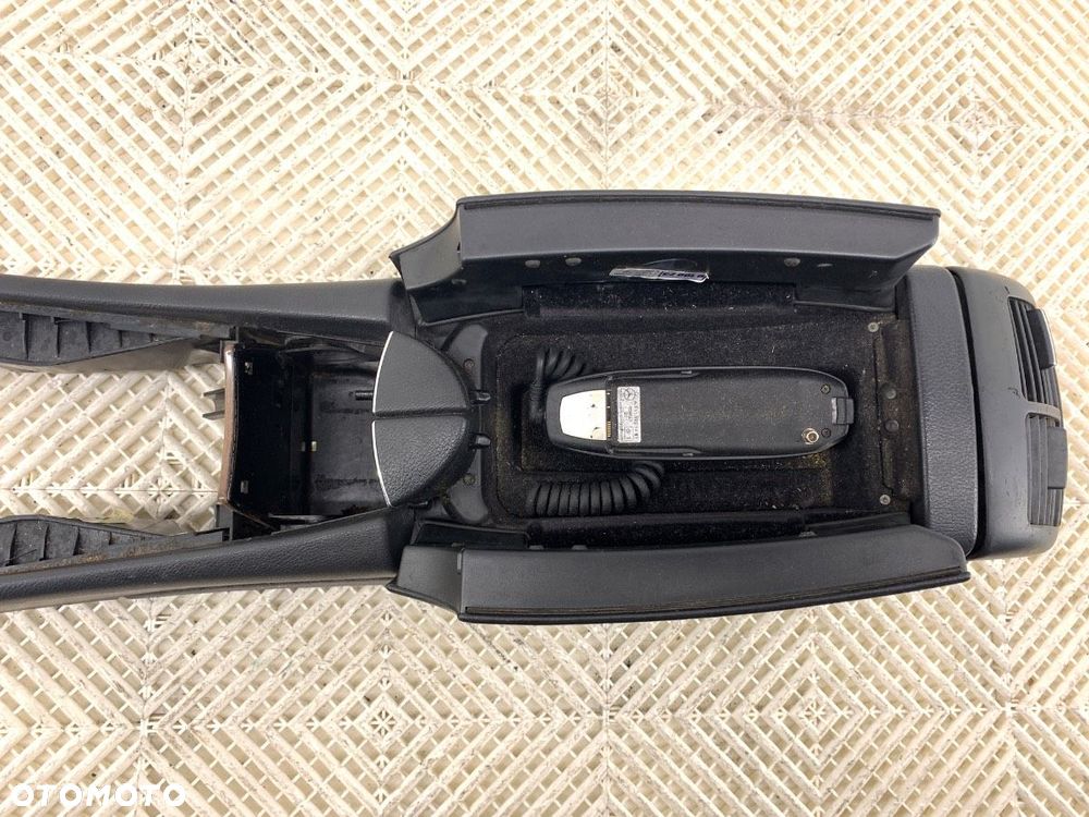 TUNEL ŚRODKOWY  MERCEDES-BENZ KLASA E (W211) 2002 - 2009 E 270 CDI (211.016) 130 kW [177 KM] olej - 4