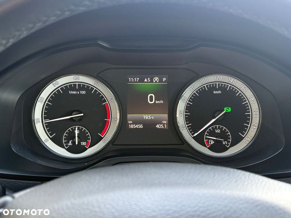 Skoda Karoq 1.5 TSI ACT Style DSG - 9