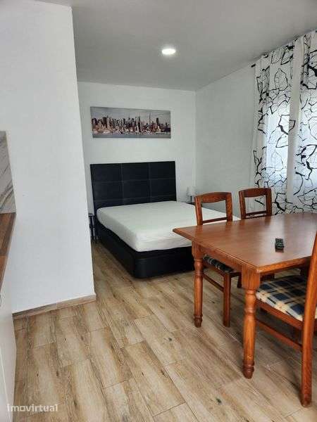 Casa terria T 0  em Palmela