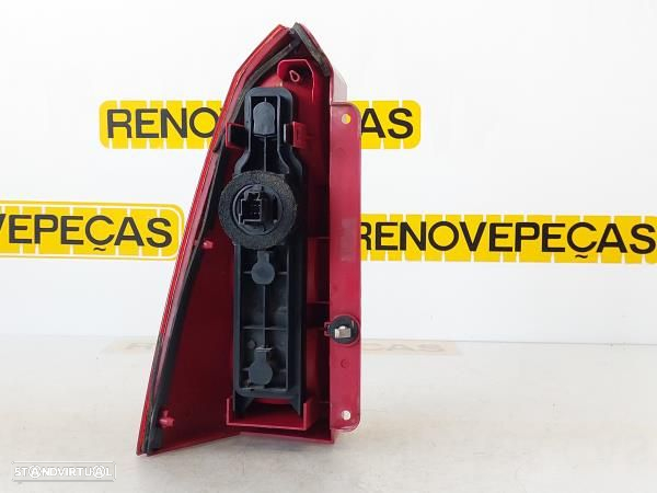 Farolim Dto Ford Focus Caixa/Combi (Dnw) - 2