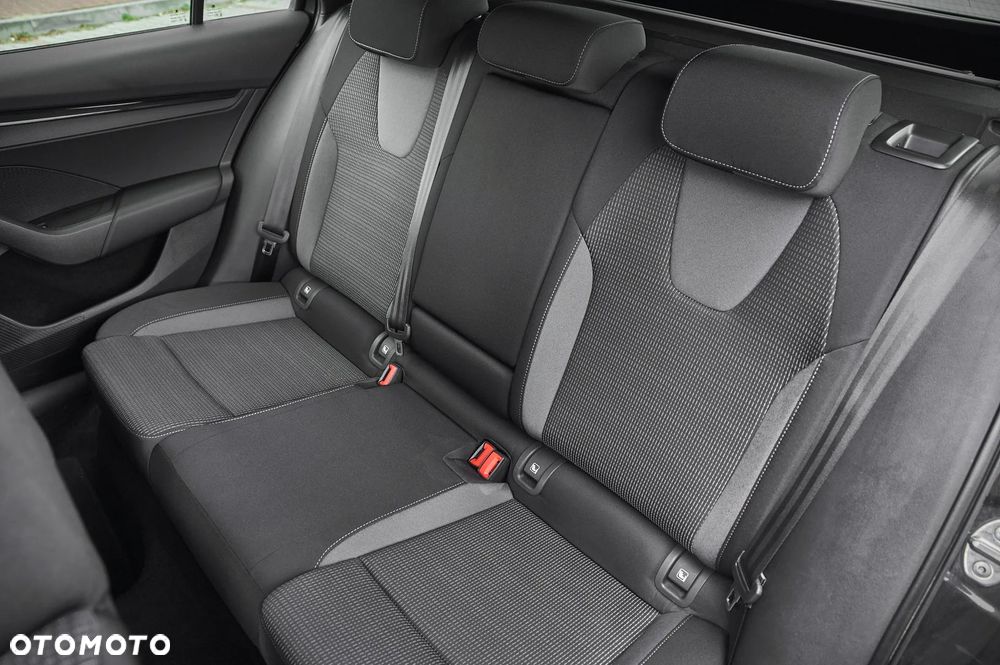 Skoda Octavia 2.0 TDI Ambition - 22