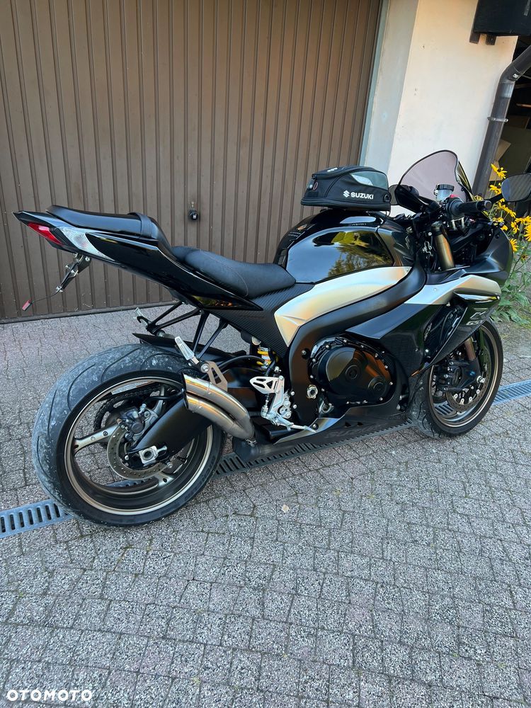 Suzuki GSX-R - 3