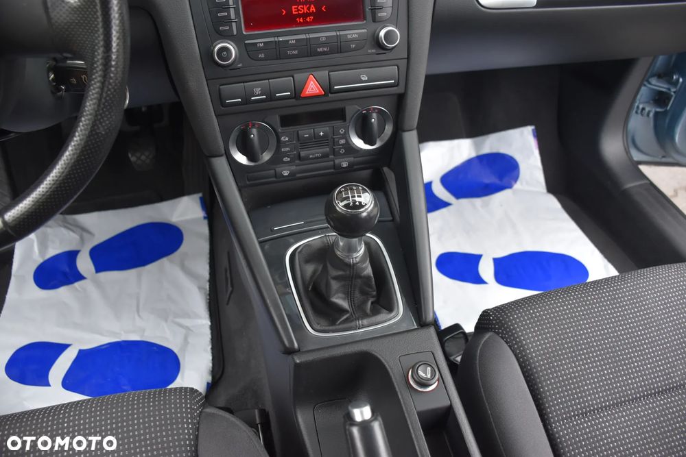 Audi A3 Sportback 2.0 TDI DPF Ambiente - 20