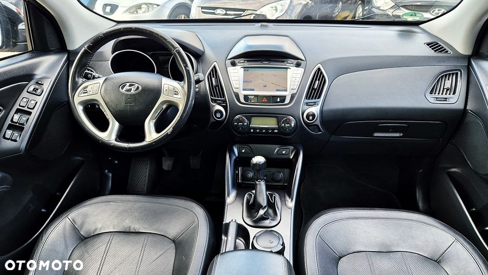 Hyundai ix35 2.0 4WD Premium - 35