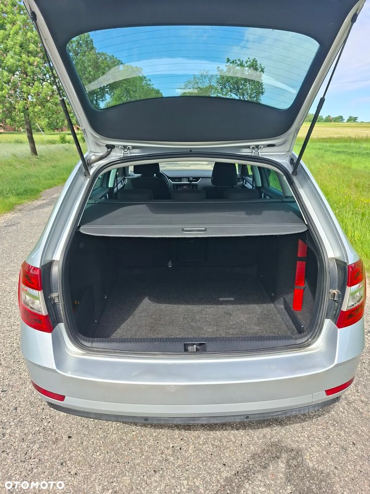 Skoda Octavia - 12