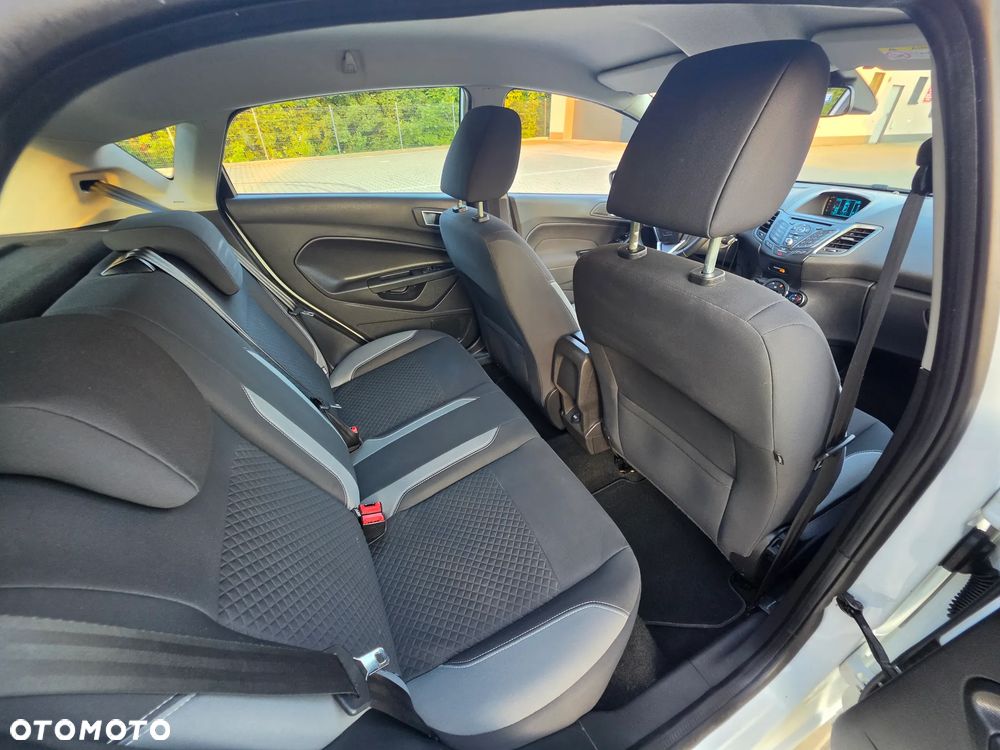 Ford Fiesta 1.0 EcoBoost Start-Stop SYNC Edition - 24