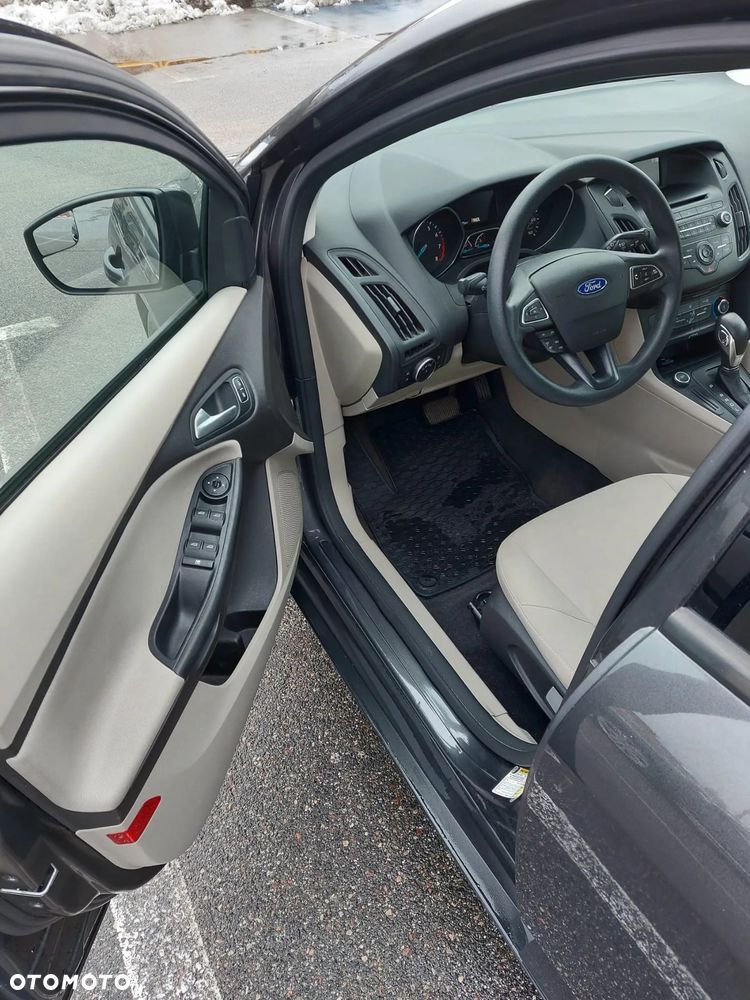 Ford Focus - 6