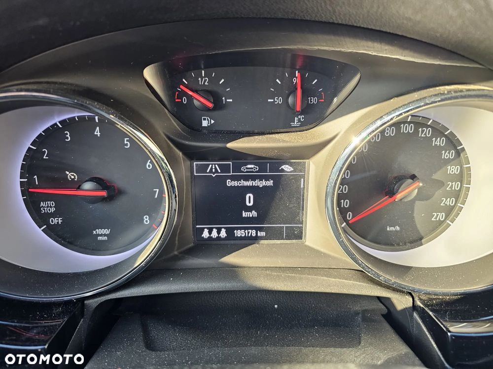 Opel Astra 1.6 Turbo Start/Stop Innovation - 26