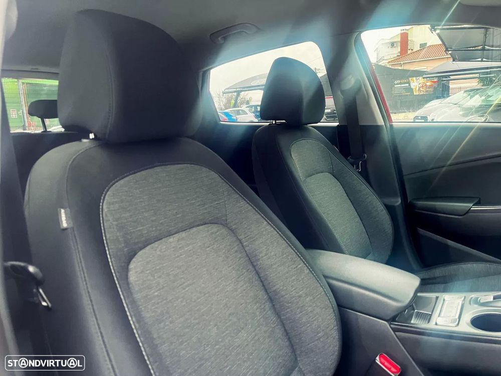 Hyundai Kauai 39 kWh Premium - 13