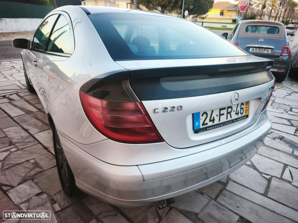 Mercedes-Benz C 220 - 26