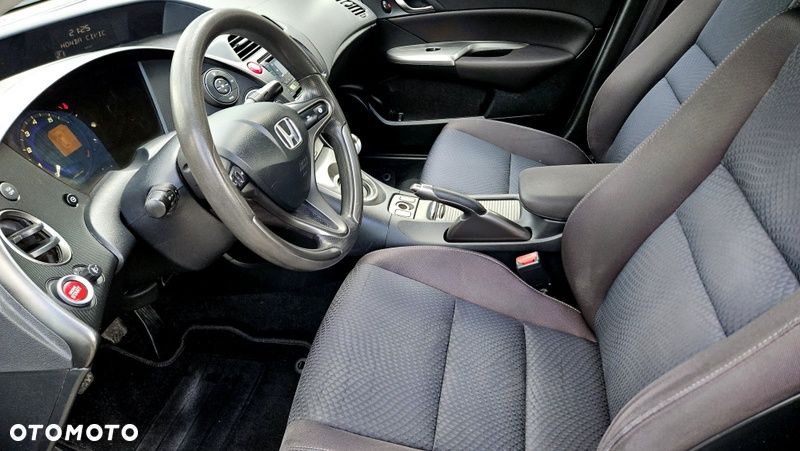 Honda Civic 1.4 Sport - 25