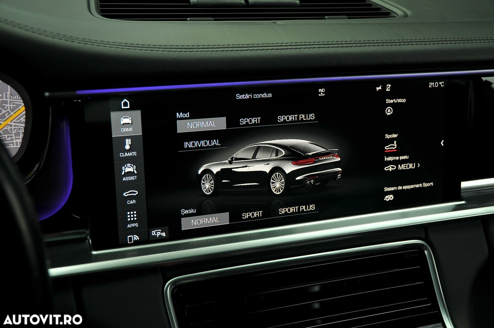 Porsche Panamera 4S - 17