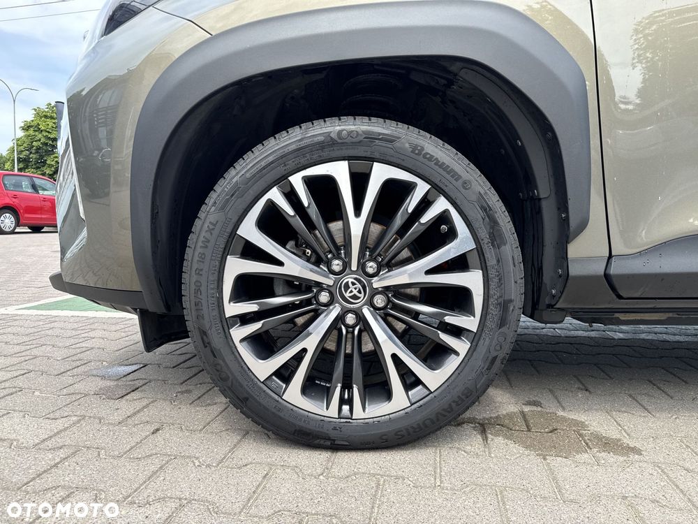 Toyota Yaris Cross Hybrid 1.5 Executive - 23
