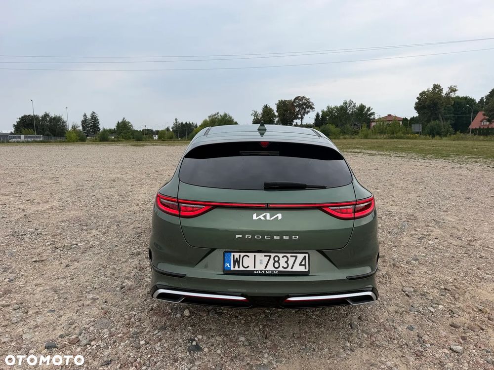 Kia ProCeed 1.5 T-GDI GT Line - 4