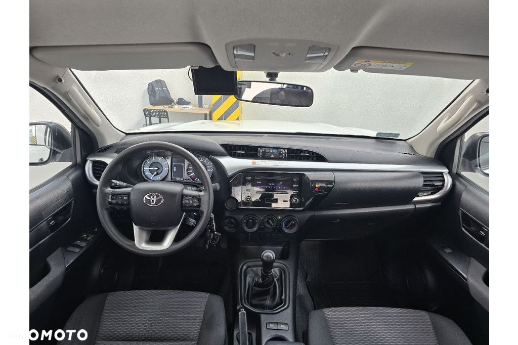 Toyota Hilux - 9