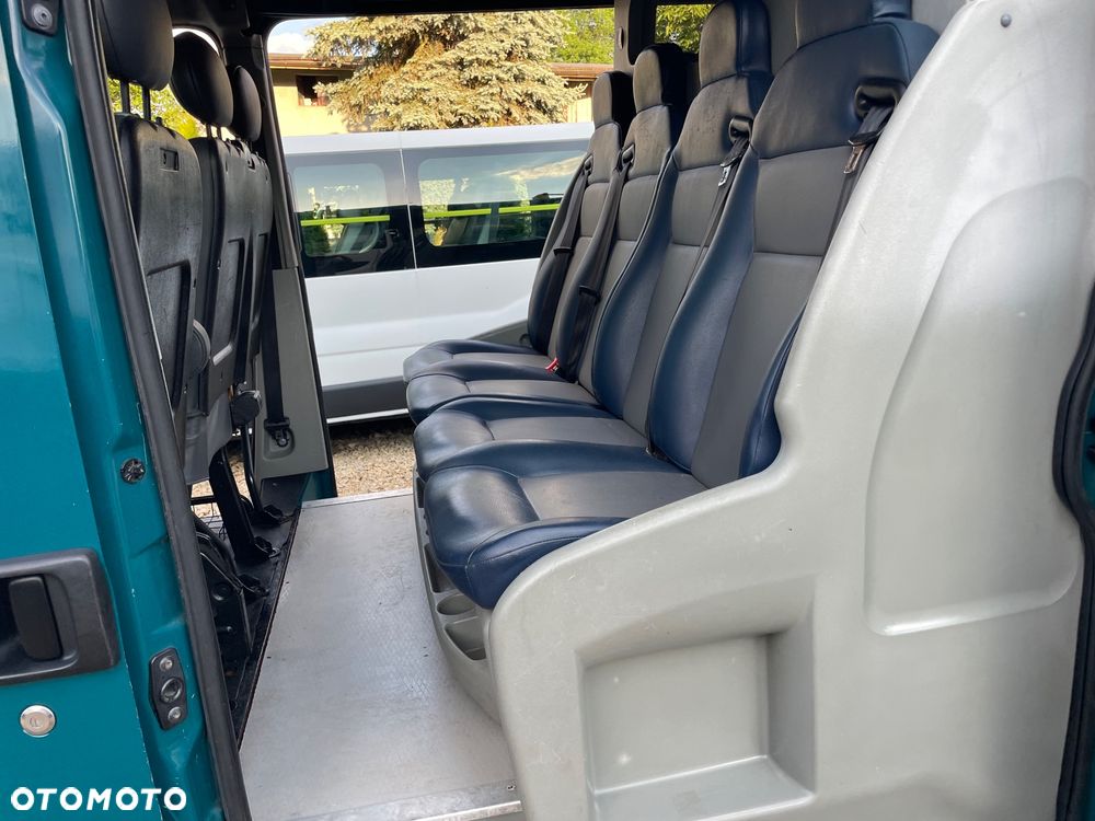 Renault Master Brygadówka 7 osobowy 2 x drzwi przesuwne - 31
