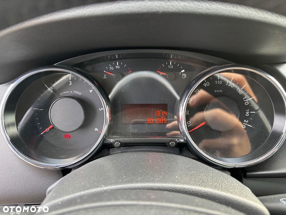 Peugeot 3008 HDi FAP 115 Access - 9