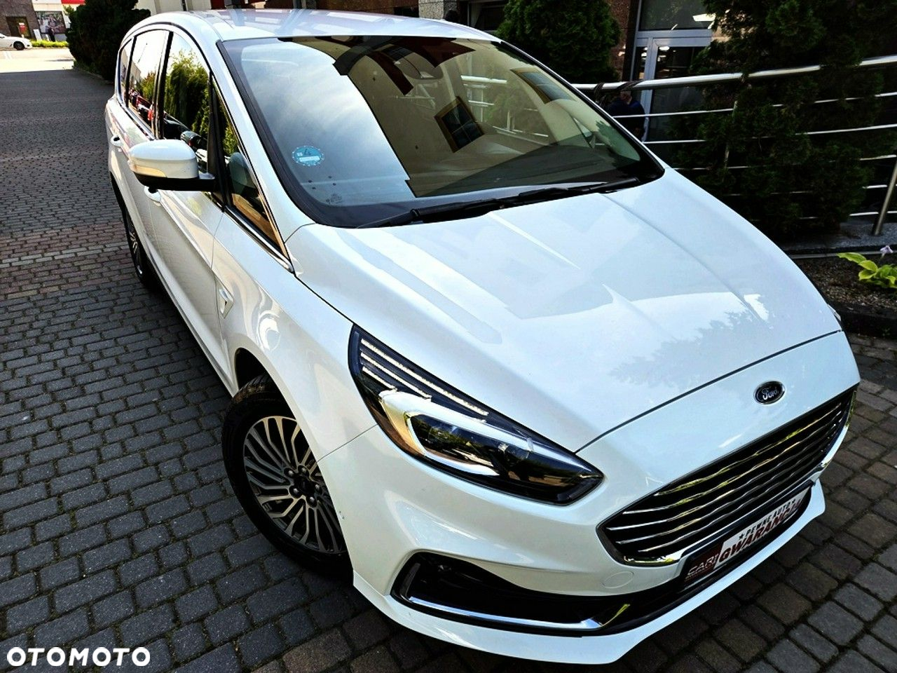 Ford S-Max - 31