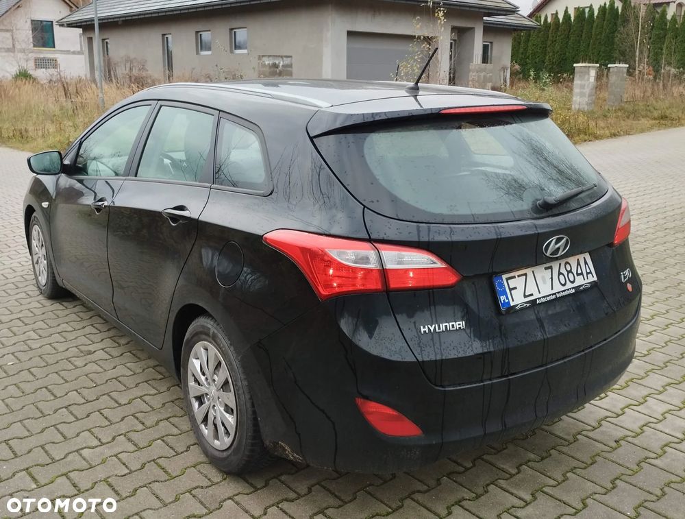 Hyundai i30 1.4 BlueDrive Classic - 4
