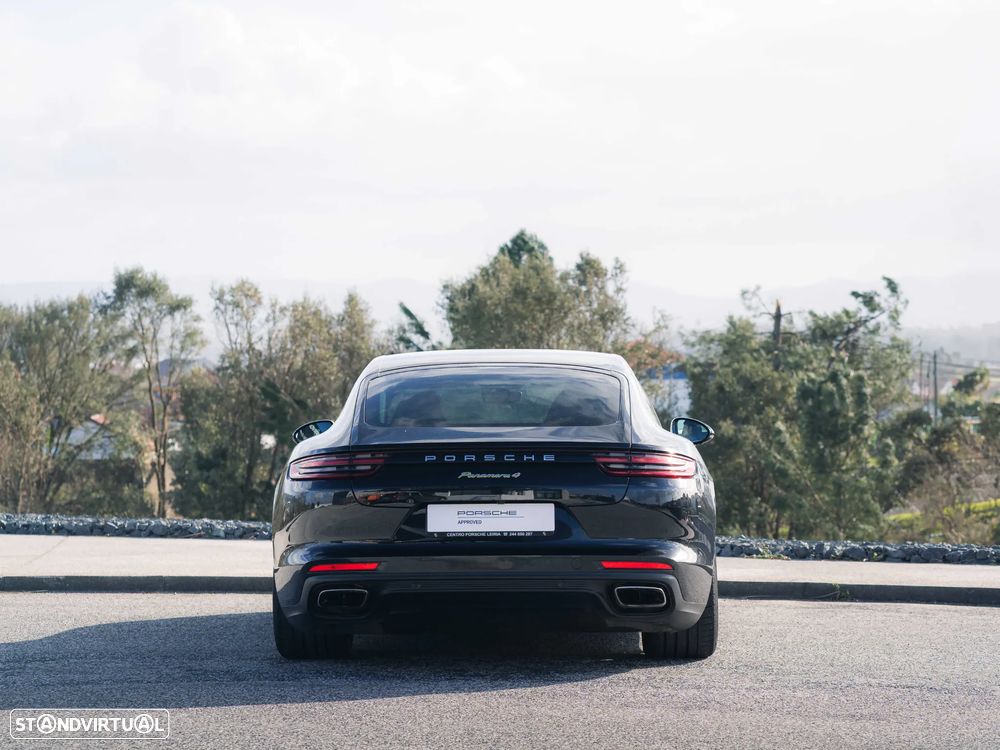Porsche Panamera - 6