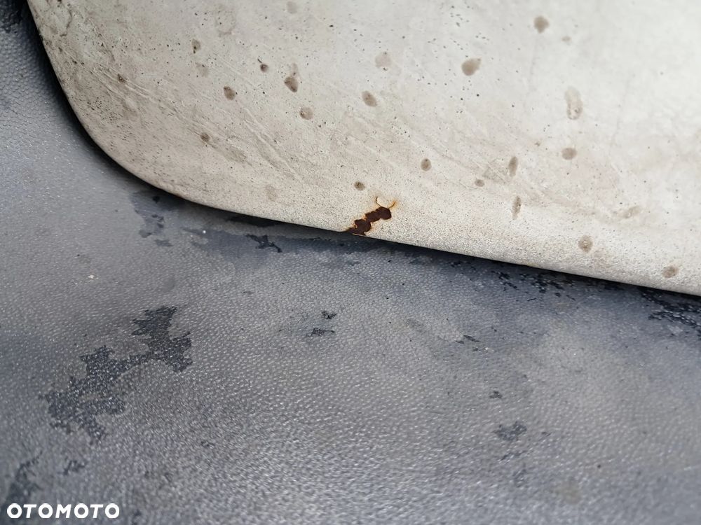 VW Transporter T5 2.5 TDI BNZ części, karoseryjne, silnikowe, wnętrza - 17