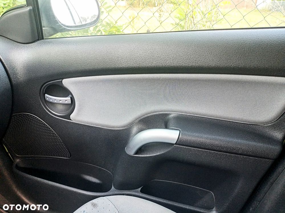 Citroën C3 1.4 HDi X - 15