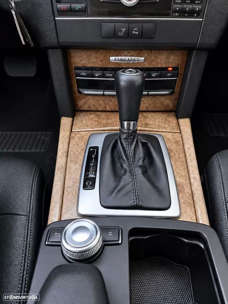 Mercedes-Benz E 220 CDi Elegance BE Auto.140g - 17