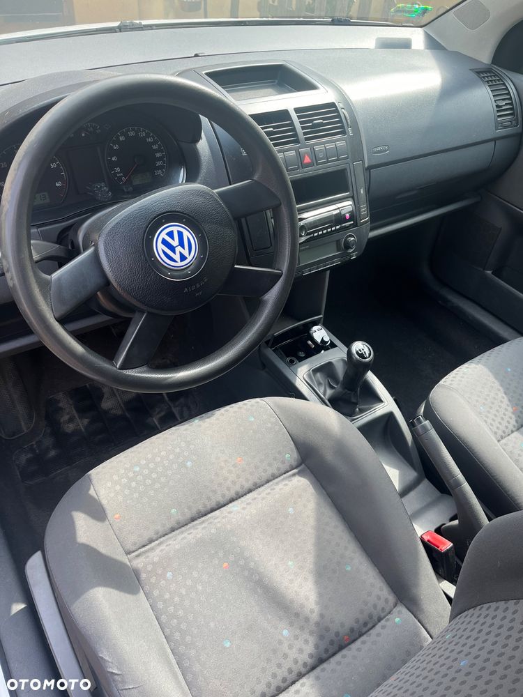Volkswagen Polo 1.4 16V Basis - 7
