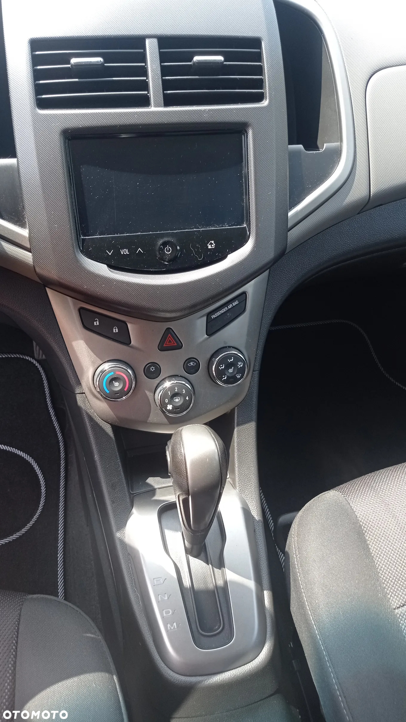Chevrolet Aveo 1.6 LTZ - 10