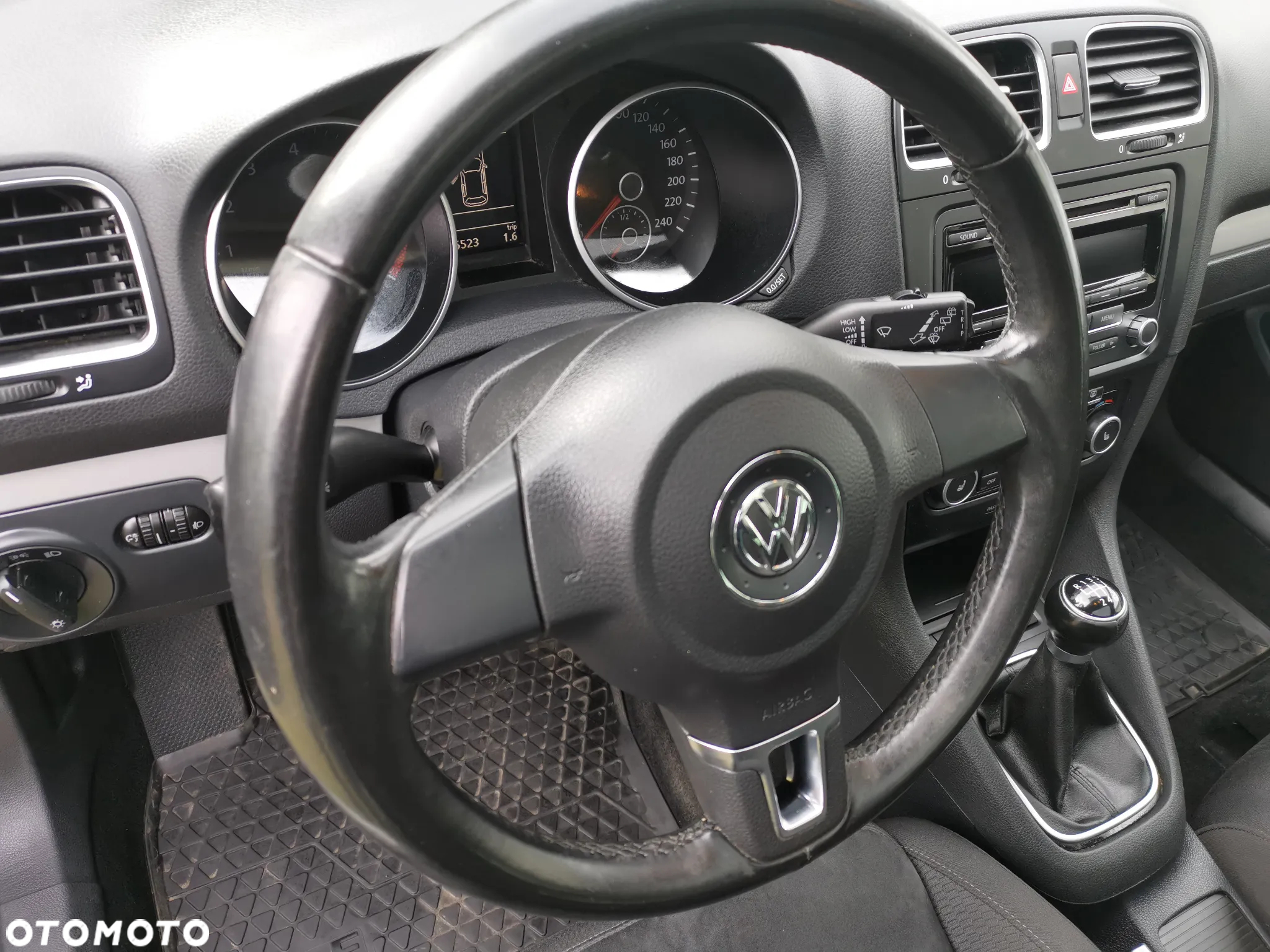 Volkswagen Golf 1.4 TSI Highline - 16