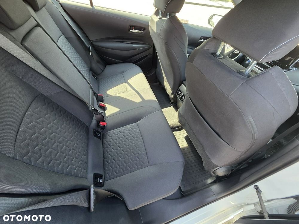 Toyota Corolla 1.8 Hybrid Comfort - 19