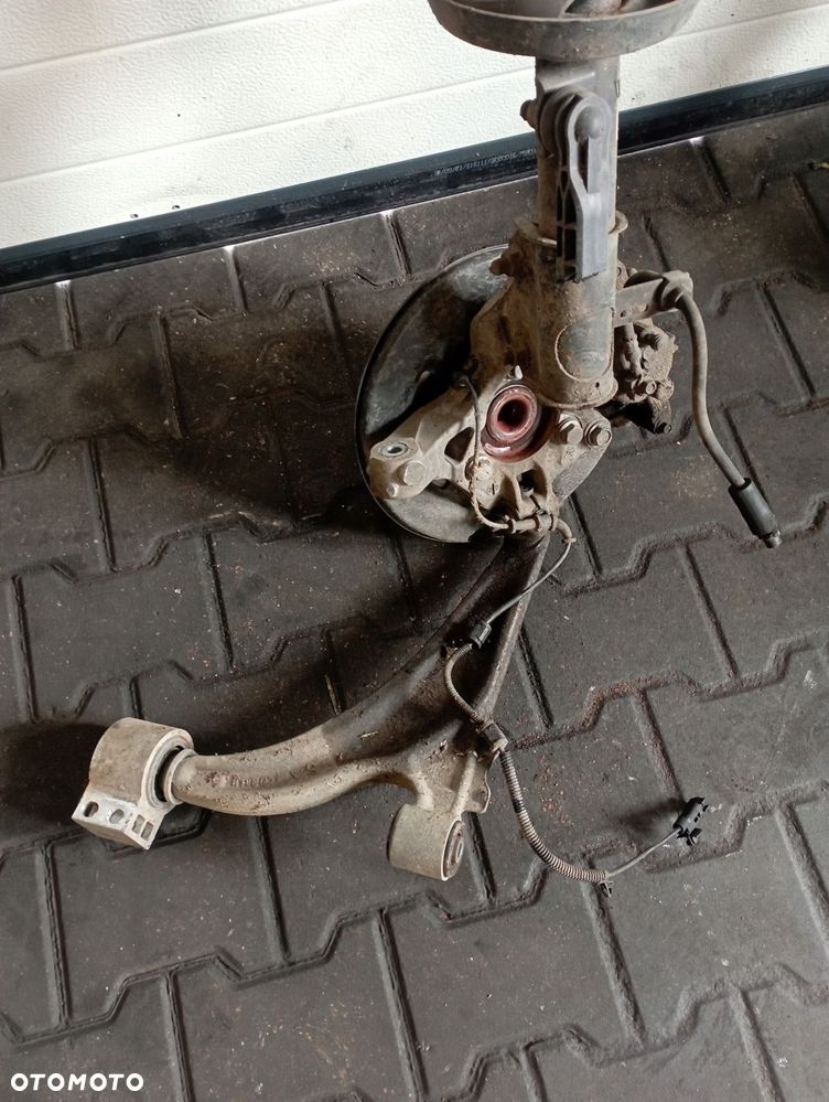 OPEL ASTRA J IV 4 1.4T ZWROTNICA LEWA WAHACZ KOPYTO - 4