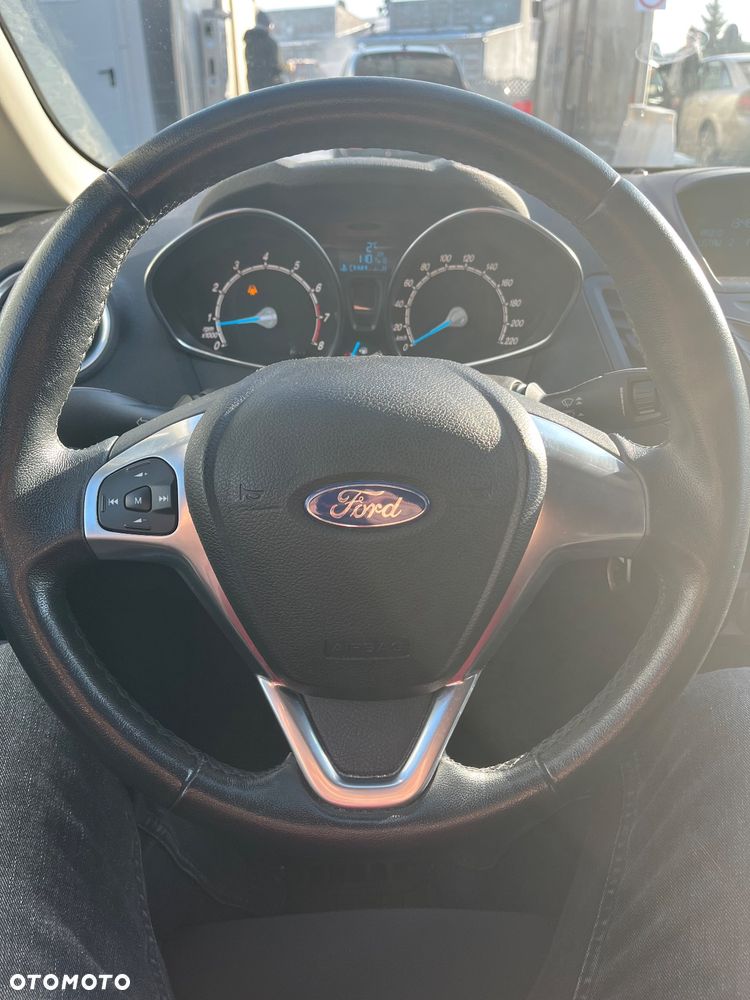 Ford Fiesta 1.25 Ambiente - 18