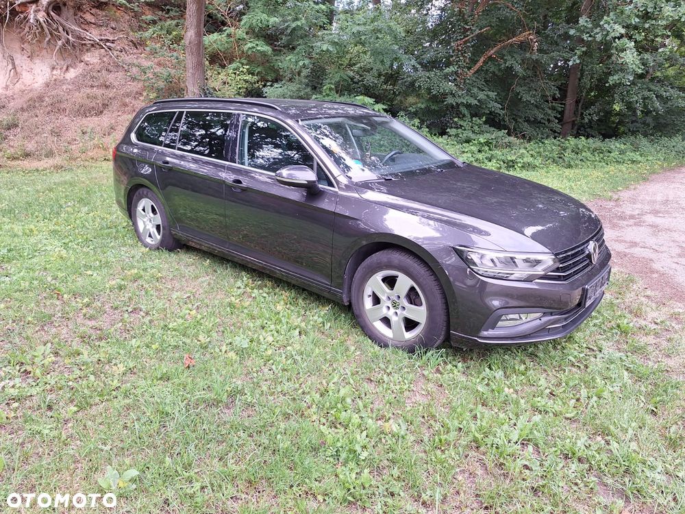 Volkswagen Passat 2.0 TDI SCR Business - 4