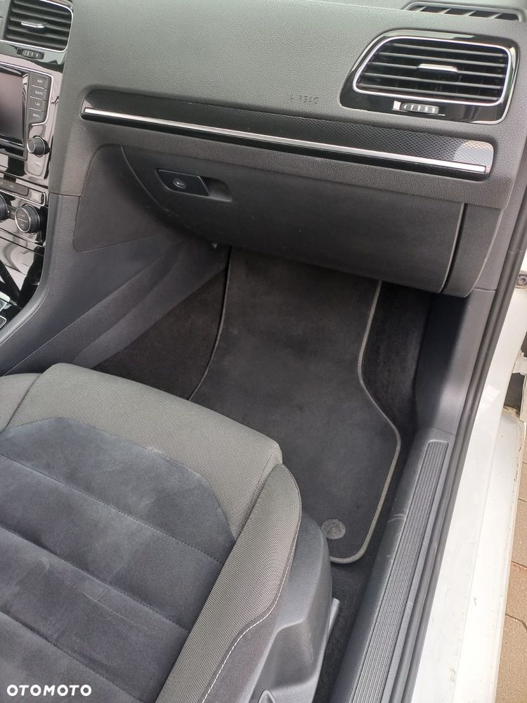 Volkswagen Golf Variant - 40