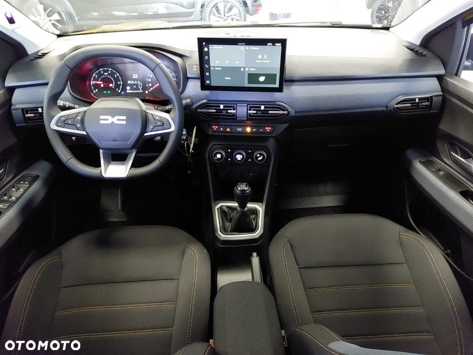Dacia Sandero - 9