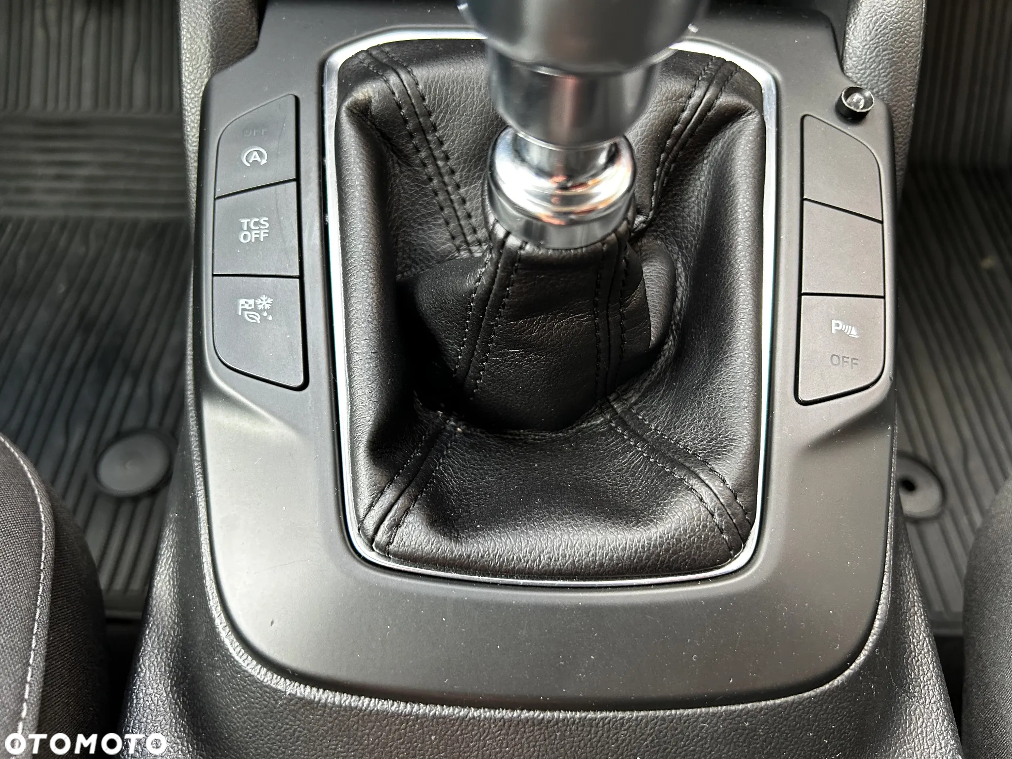 Ford Focus 1.5 EcoBlue Connected - 23