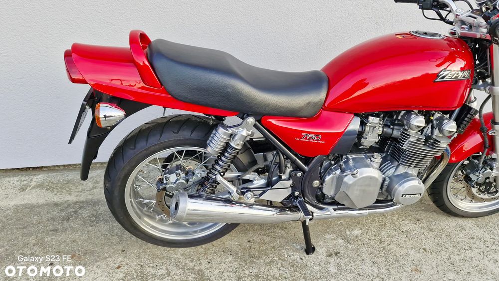 Kawasaki Zephyr - 23