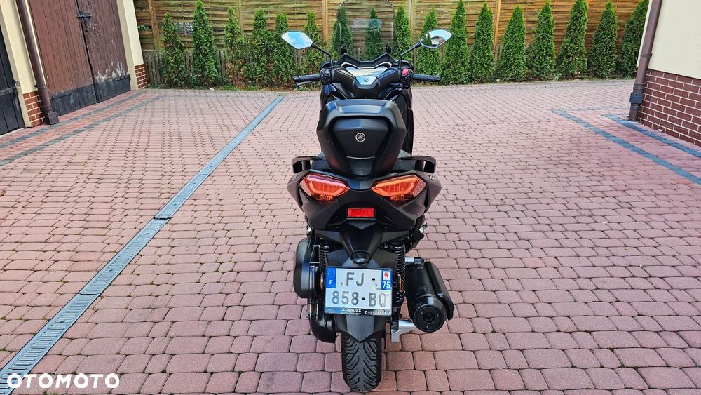 Yamaha X-max - 23