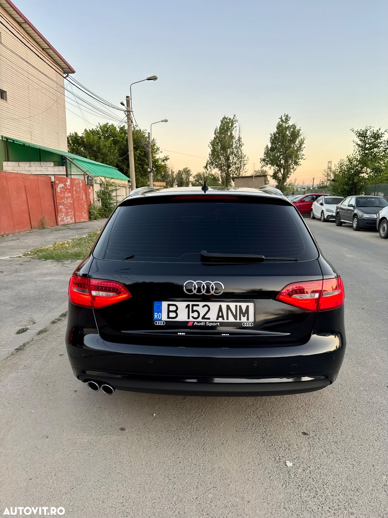Audi A4 Avant 2.0 TDI - 12