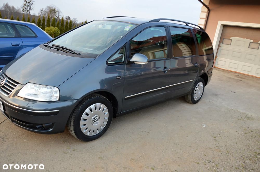 Volkswagen Sharan 1.9 TDI Family - 2